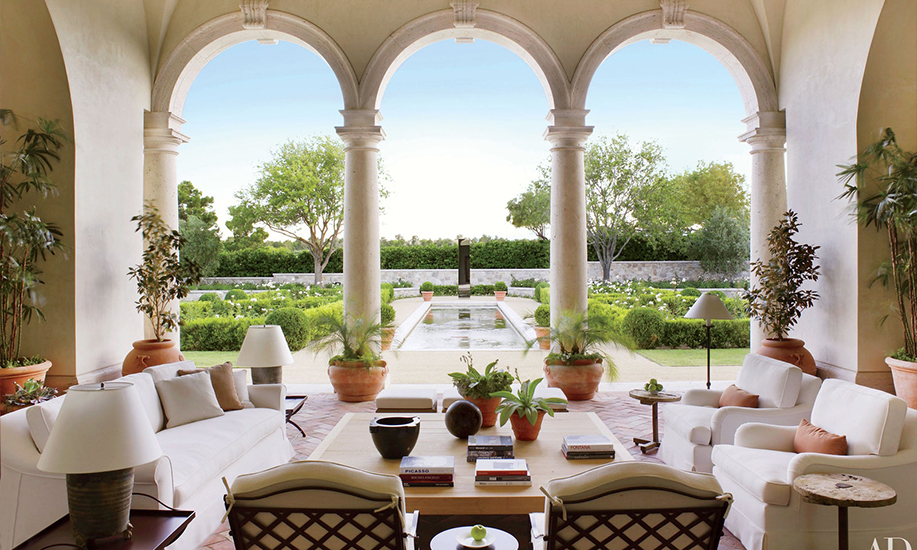 outdoor dining mata air