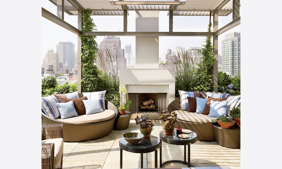 outdoor dining mata air