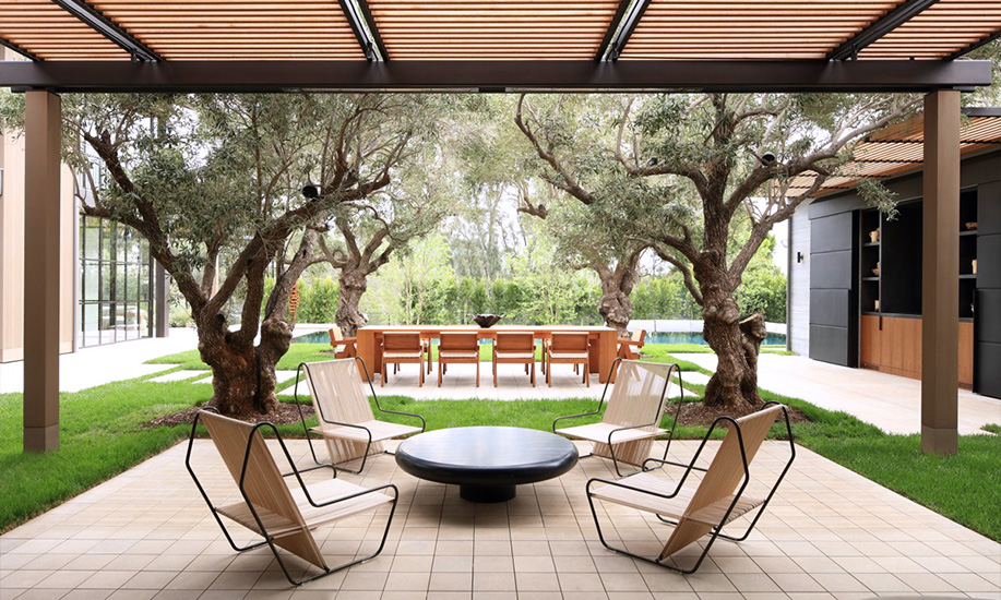 mata air inner courtyard 2022