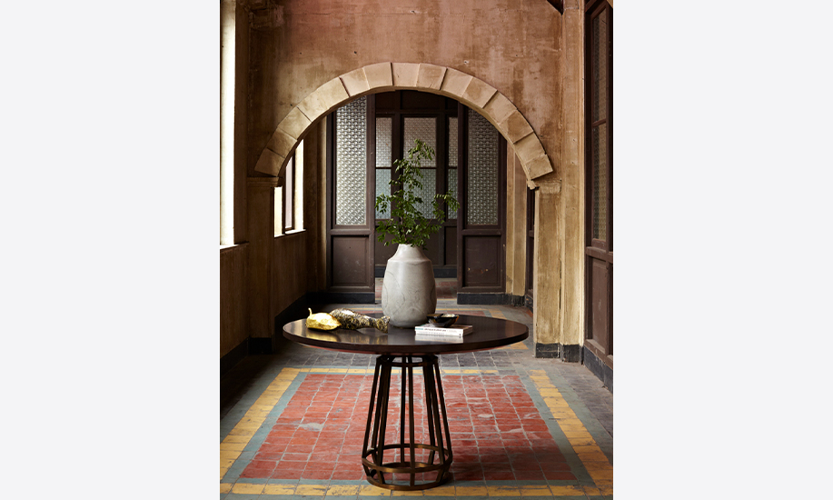 mata air vivere RAYA