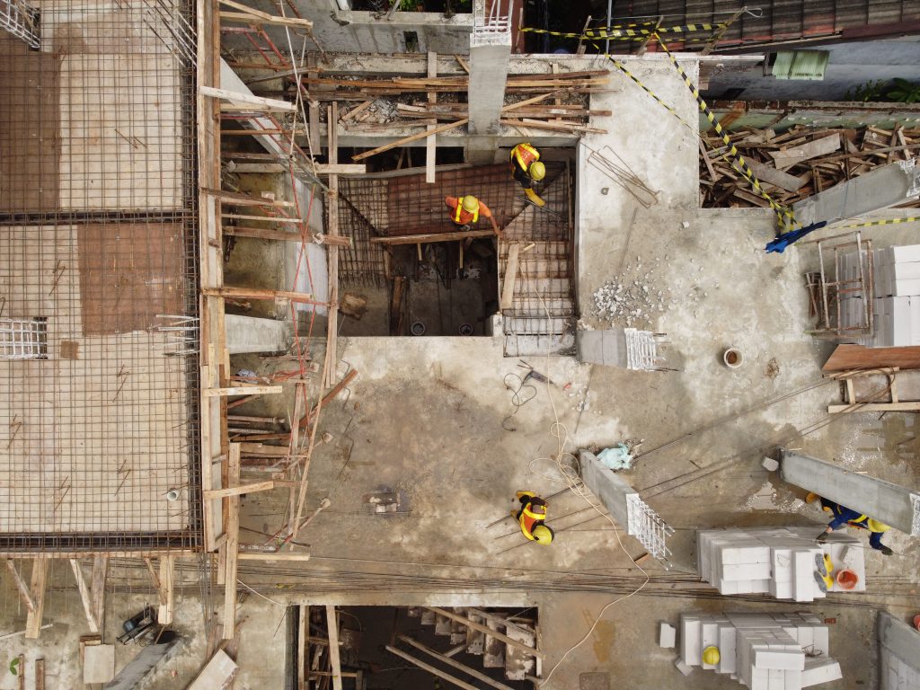 Kontraktor Rumah Mewah: Menghadirkan Kualitas dan Ketepatan dalam Hunian Eksklusif